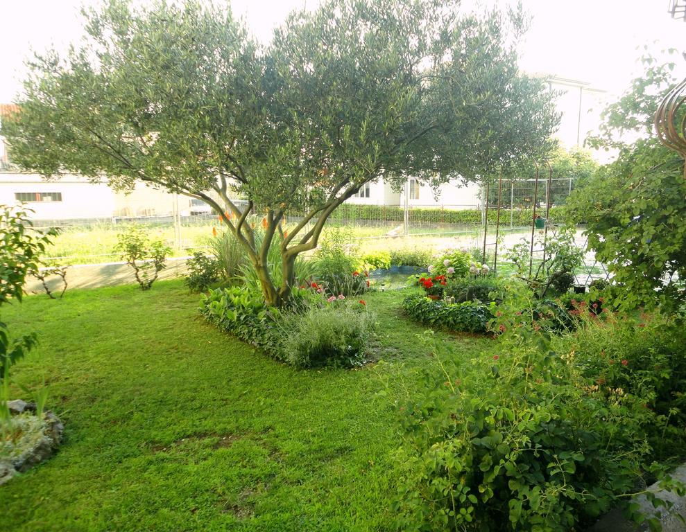 Apartments Maletić Kaštela Zewnętrze zdjęcie