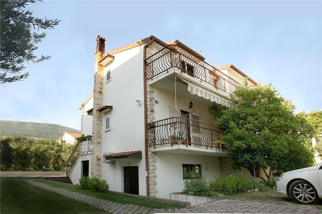 Apartments Maletić Kaštela Zewnętrze zdjęcie
