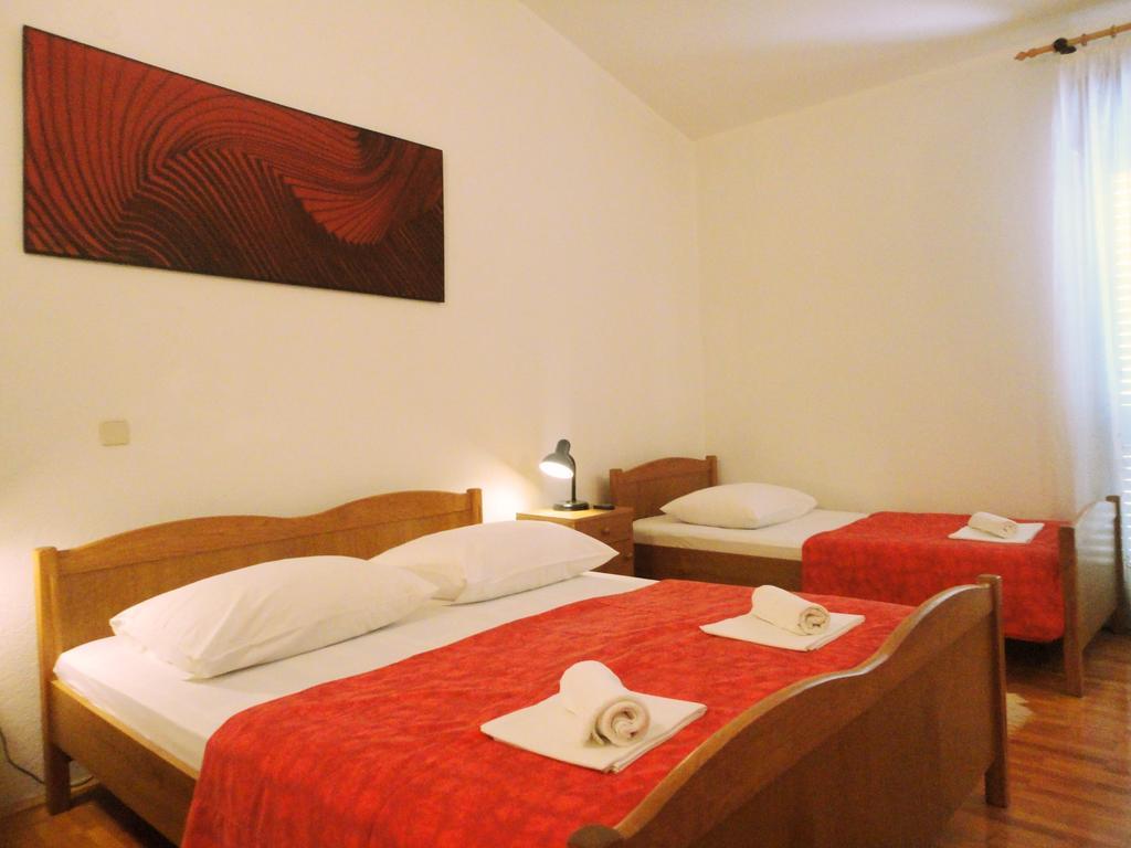 Apartments Maletić Kaštela Zewnętrze zdjęcie